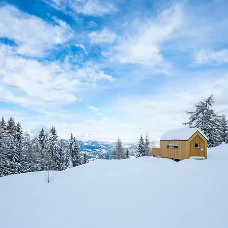 Ferienhaus4 Familienfreundlich Nahe Millstaetter See, Voll Ausgestattete 85m2, Jedes Schlafzimmer Eigenes Bad, Sonnenterrasse, Ideal Fuer Aktivitaeten Am Oder In Den Bergen Vakantiehuis