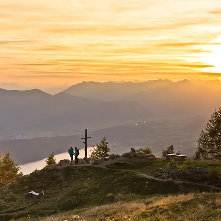 4luxuriöses In Traumhafter Landschaft Döbriach