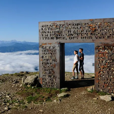 Ferienhaus4 Familienfreundlich Nahe Millstaetter See, Voll Ausgestattete 85m2, Jedes Schlafzimmer Eigenes Bad, Sonnenterrasse, Ideal Fuer Aktivitaeten Am Oder In Den Bergen *