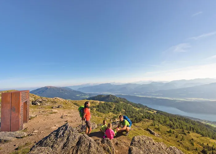Ferienhaus4 Familienfreundlich Nahe Millstaetter See, Voll Ausgestattete 85m2, Jedes Schlafzimmer Eigenes Bad, Sonnenterrasse, Ideal Fuer Aktivitaeten Am Oder In Den Bergen Vakantiehuis Döbriach