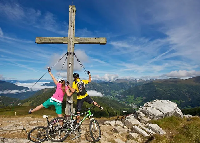 Ferienhaus4 Familienfreundlich Nahe Millstaetter See, Voll Ausgestattete 85m2, Jedes Schlafzimmer Eigenes Bad, Sonnenterrasse, Ideal Fuer Aktivitaeten Am Oder In Den Bergen